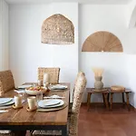 Carabeo By Interhome نيرخا