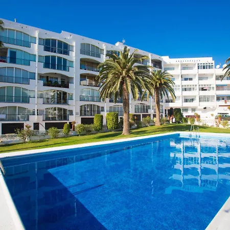 Carabeo By Interhome *