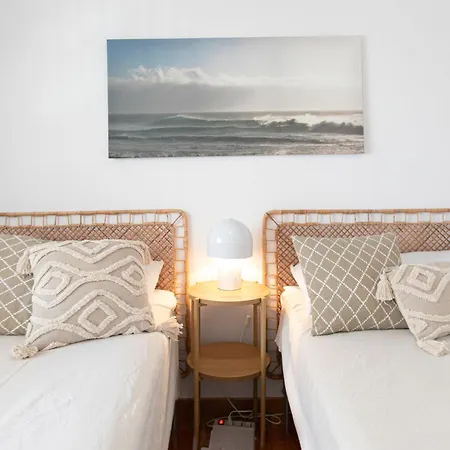 Carabeo By Interhome